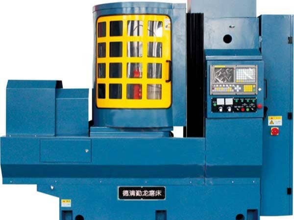 磨床生產廠家告訴你平面磨床加工的突出優勢